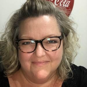 Meet your Posher, Charissa